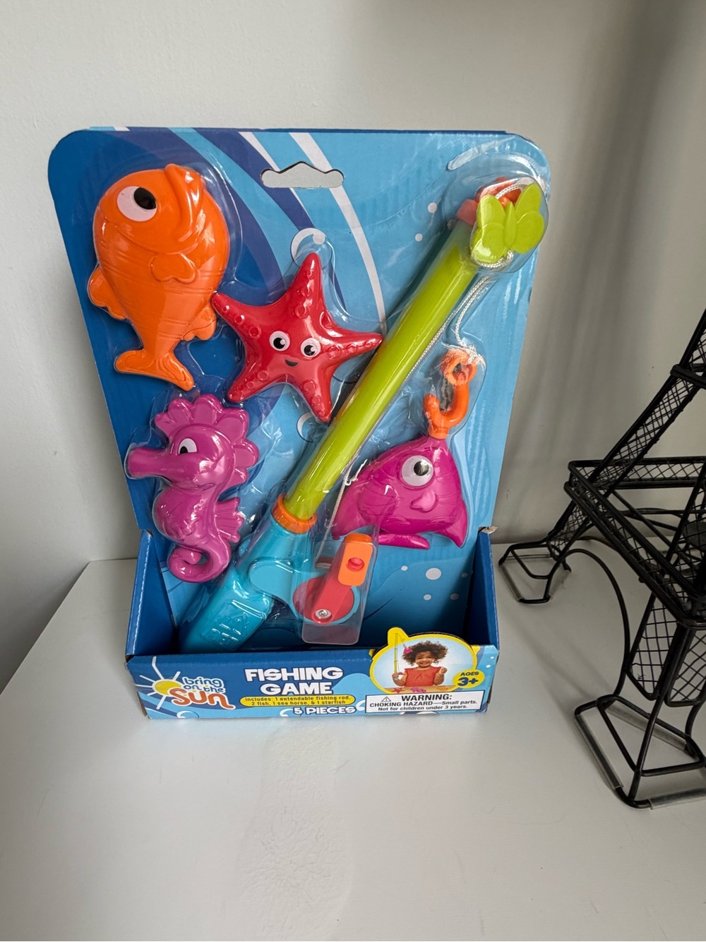 Kids Magnetic Fishing Game Set - Bright Multicolor Sea Creatures